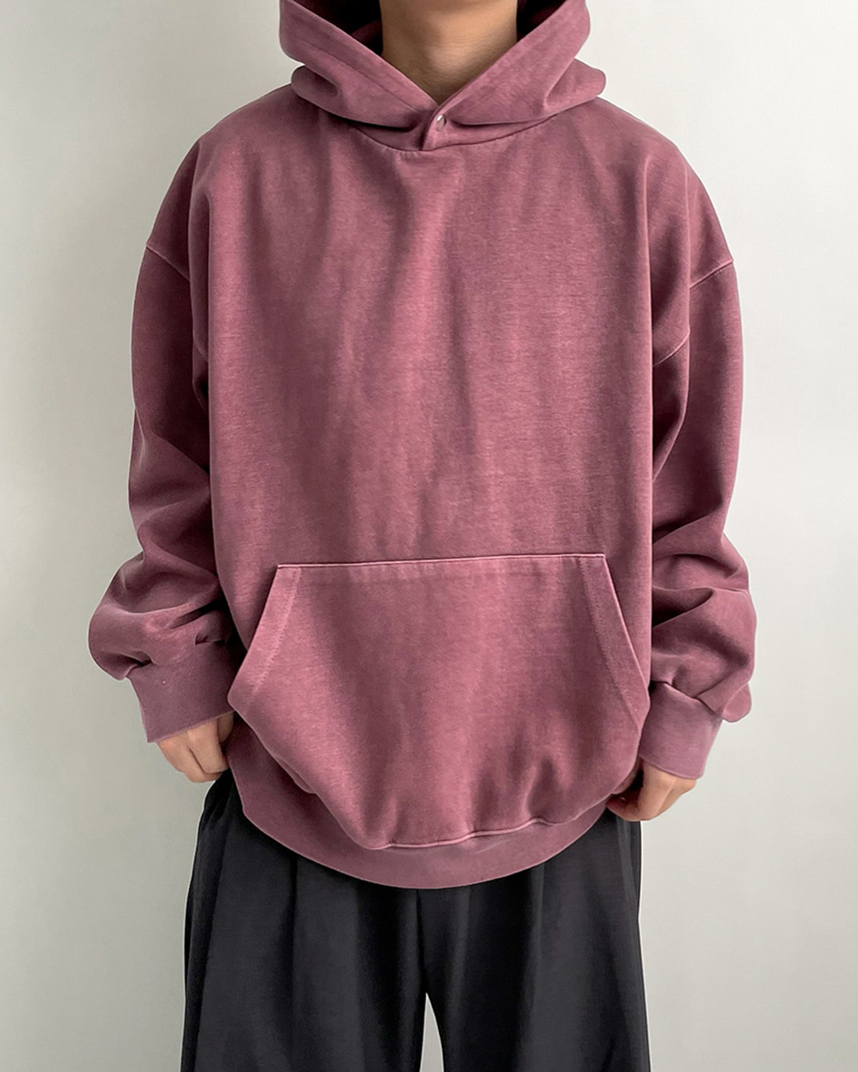 Pigment opening over hoodie (3C)