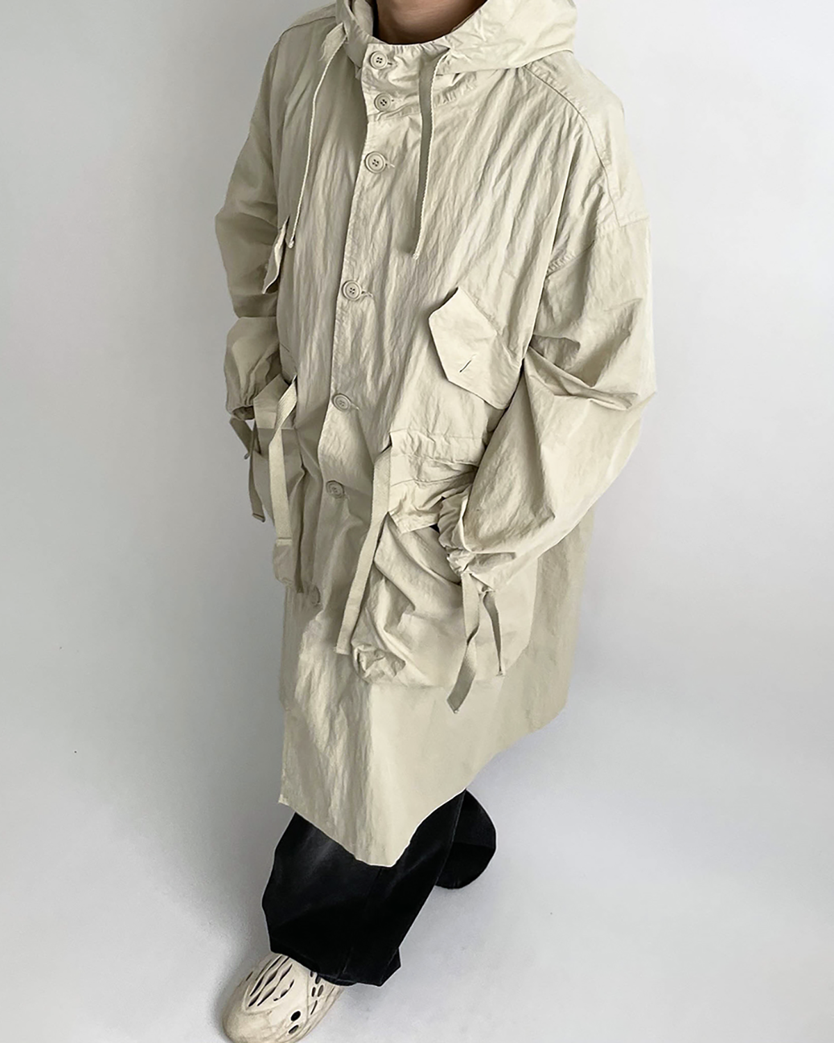 Coated long hood fishtail coat (3C)