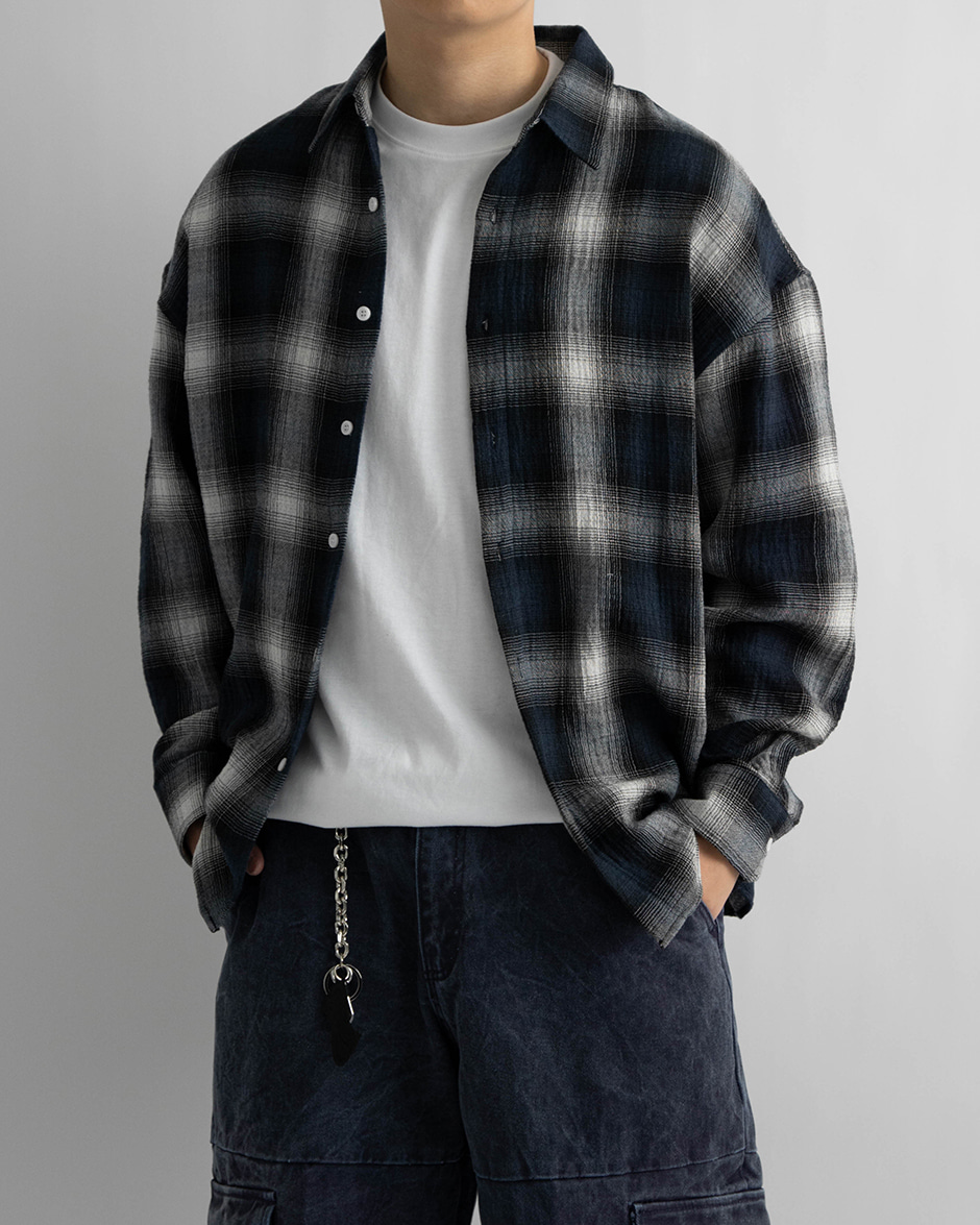 Blur over check plannel shirt (2C)