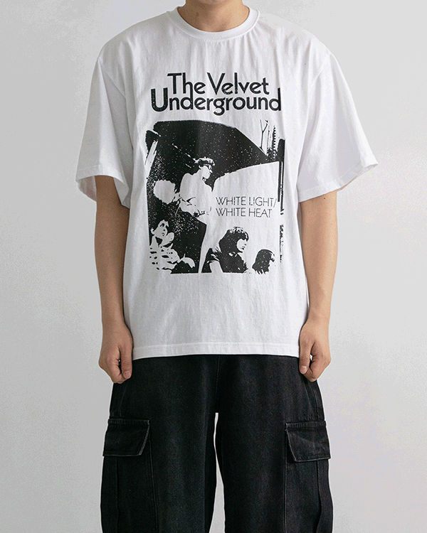The velvet T-shirt (2C)